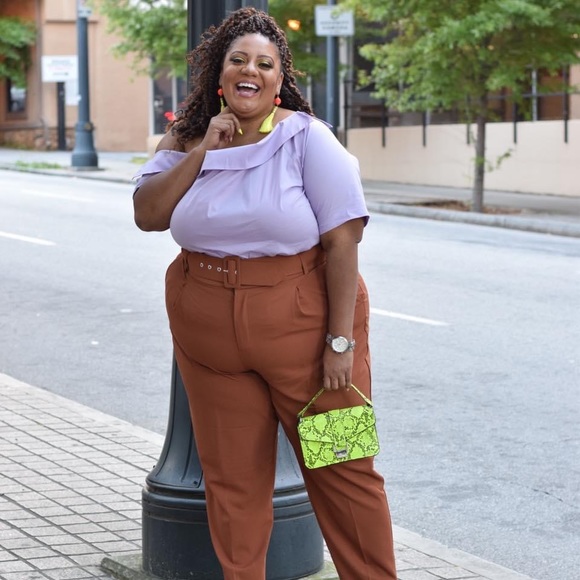 Meet your Posher, The real - Picture 2 of 3